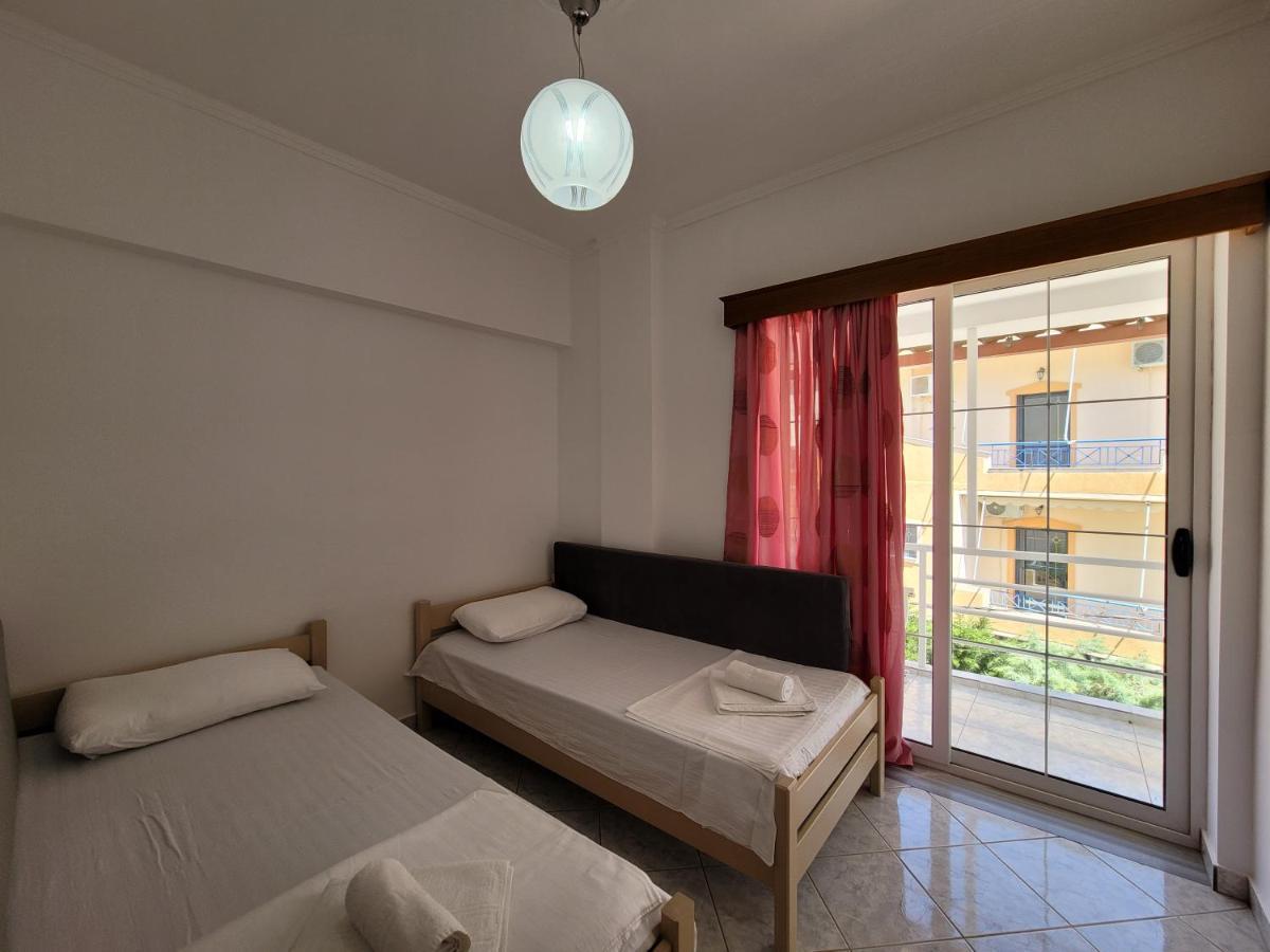 Sunlight Apartments Gjordeni คซามิล ภายนอก รูปภาพ
