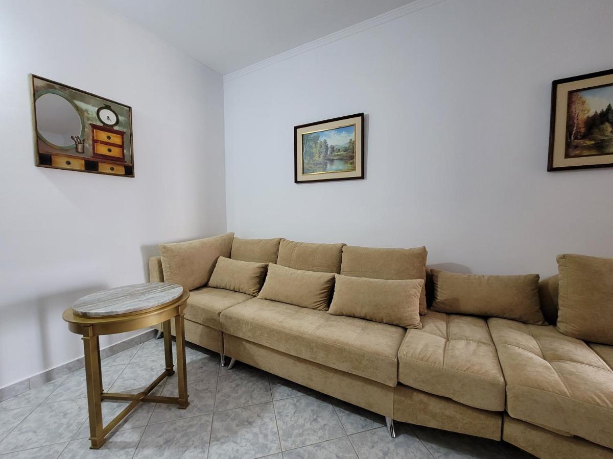 Sunlight Apartments Gjordeni คซามิล ภายนอก รูปภาพ