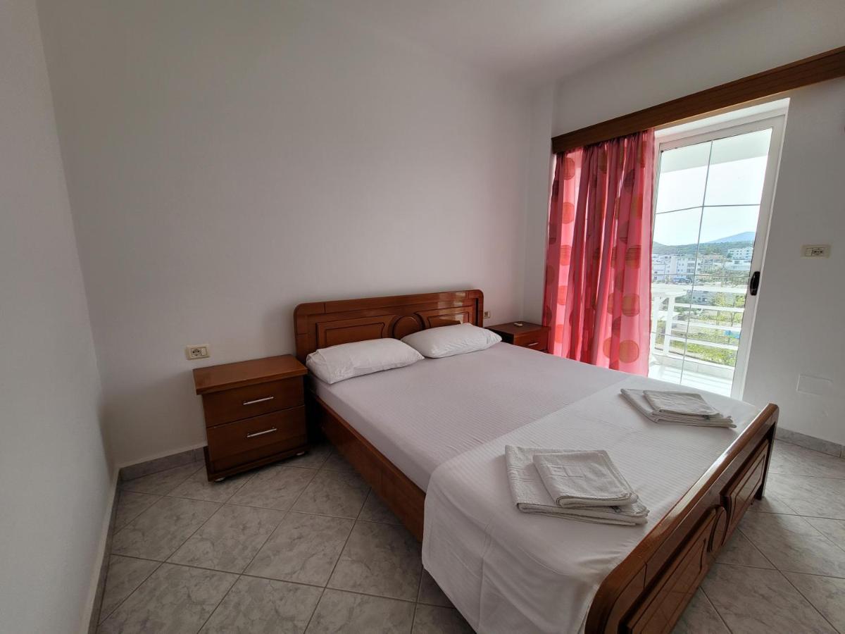 Sunlight Apartments Gjordeni คซามิล ภายนอก รูปภาพ