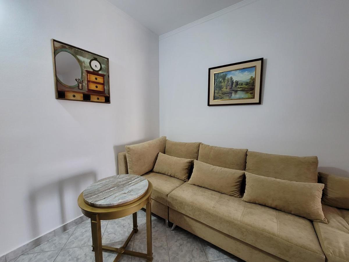 Sunlight Apartments Gjordeni คซามิล ภายนอก รูปภาพ